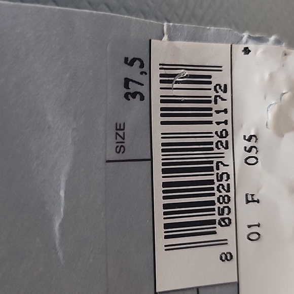 NIB Prada Red Patent Sandals EU 37 1/2 - Picture 13 of 13